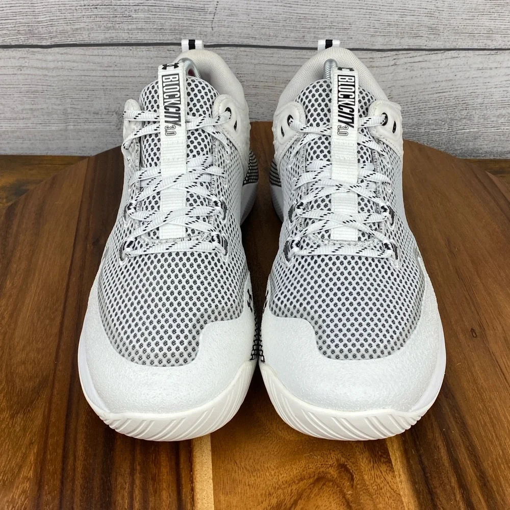 Under Armour HOVR Block City White Black Volleyball Court Shoe Women’s Size 11.5